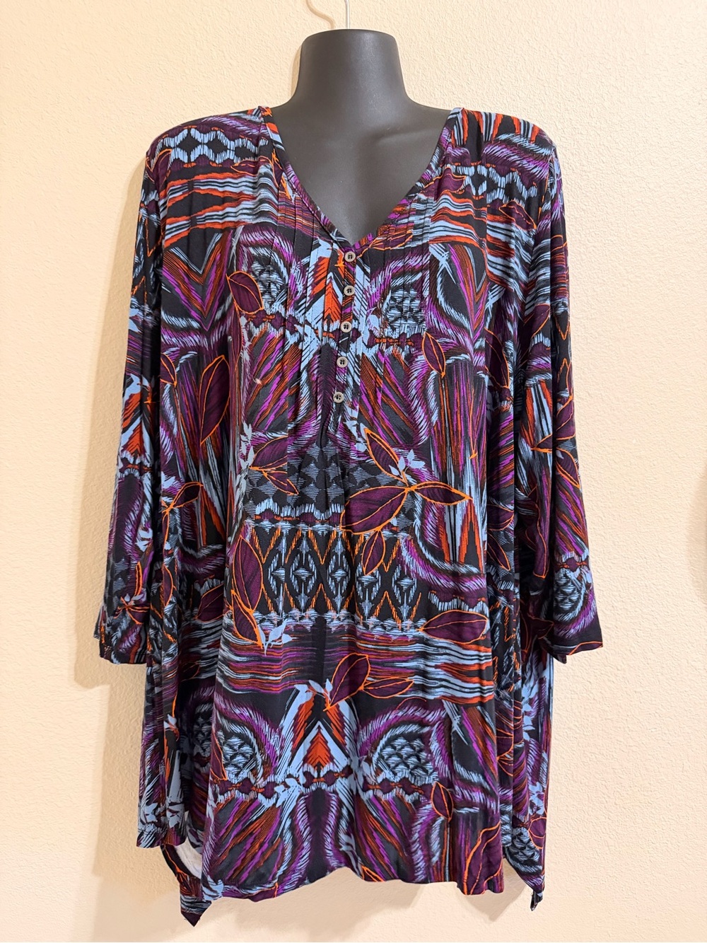 Avenue Printed V-Neck Tunic Top in Purple, Black & Orange